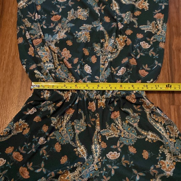 Kaiya Desings Romper size Small - Picture 3 of 13